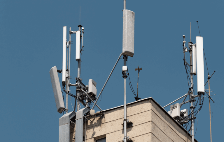 two-men-develop-microwave-syndrome-after-5G-antenna-installed-on-building